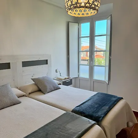 Santa Marina شقة *